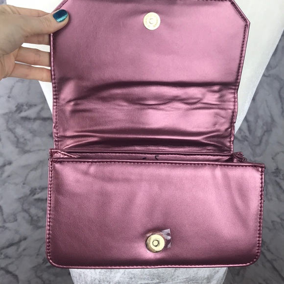 BCBG Paris Pink Quilted Purse - Picture 9 of 15